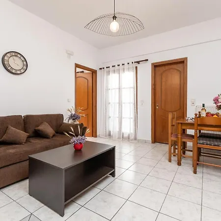 Family House Of Naxos 1 * Naxos City